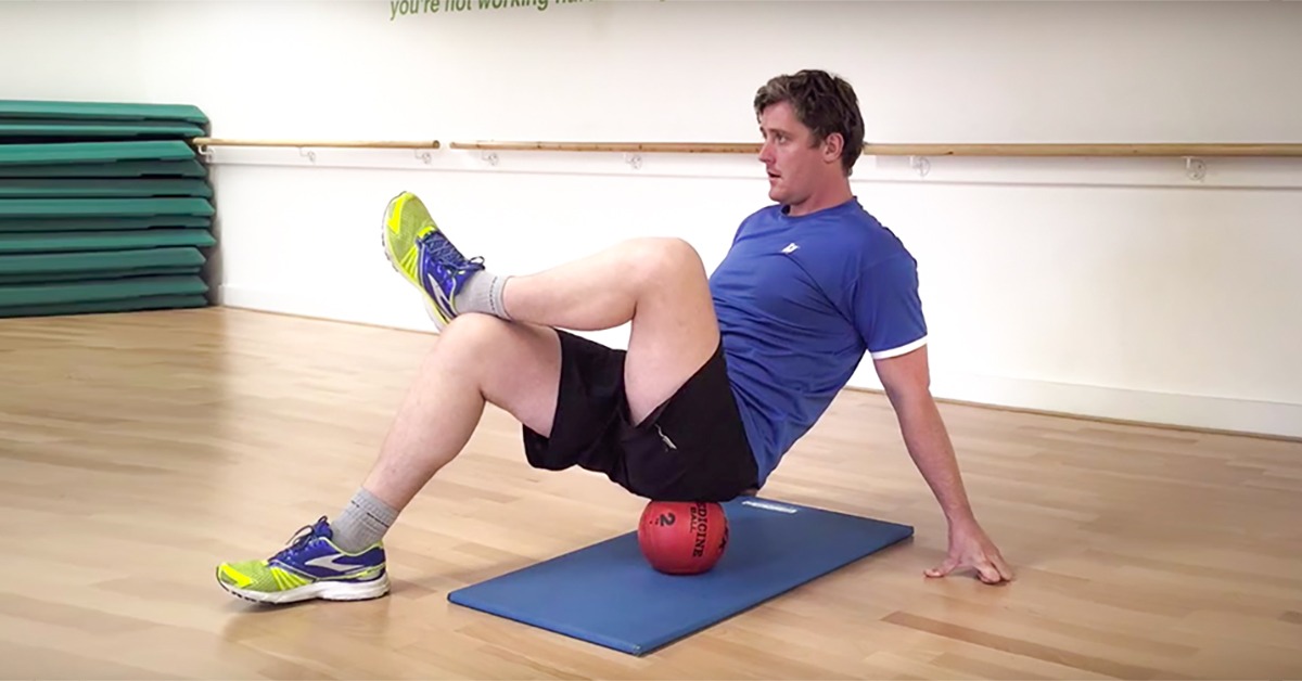 https://www.kinetic-revolution.com/wp-content/uploads/2015/06/foam_rolling_piriformis_muscle_fb.jpg